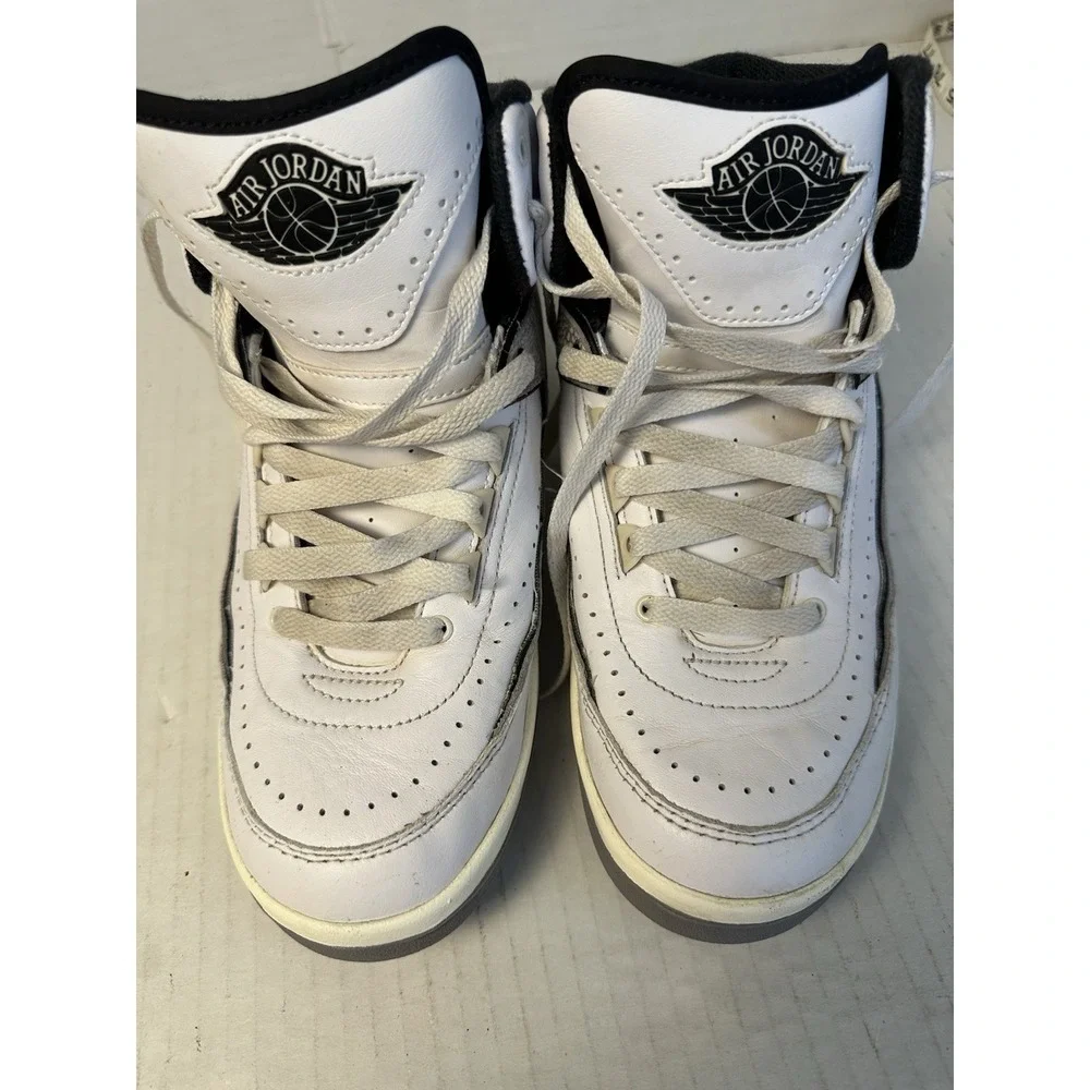 Nike Air Jordan 2 Unisex Kids Leather Mid Top Sneakers White Black Lace Up 6Y